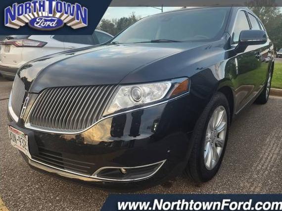 LINCOLN MKT 2016 2LMHJ5AT7GBL03081 image LINCOLN MKT 2016 2LMHJ5AT7GBL03081 image