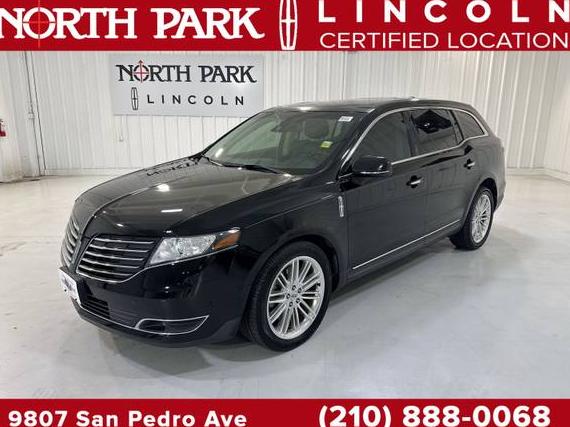 LINCOLN MKT 2019 2LMHJ5AT4KBL03712 image LINCOLN MKT 2019 2LMHJ5AT4KBL03712 image