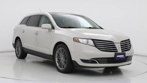 LINCOLN MKT 2019 2LMHJ5AT5KBL03945 image LINCOLN MKT 2019 2LMHJ5AT5KBL03945 image