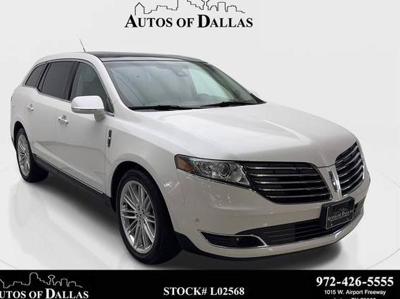 LINCOLN MKT 2019 2LMHJ5AT7KBL02568 image LINCOLN MKT 2019 2LMHJ5AT7KBL02568 image