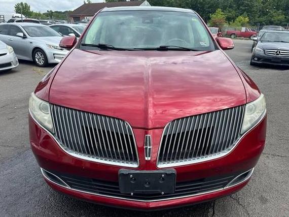 LINCOLN MKT 2013 2LMHJ5AT0DBL53655 image