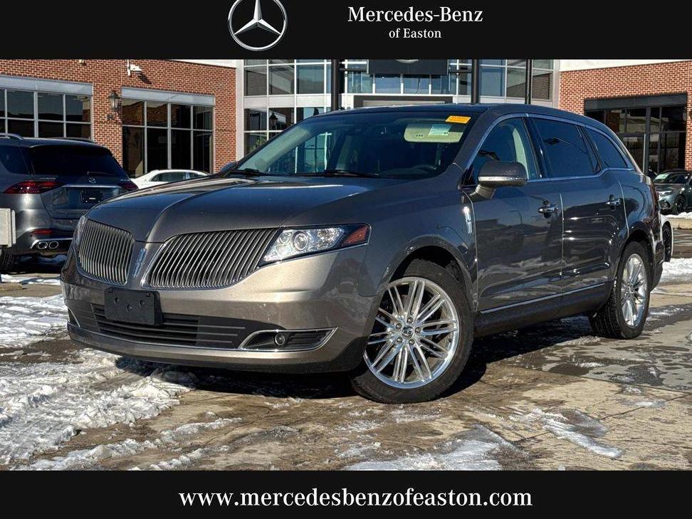 LINCOLN MKT 2015 2LMHJ5AT3FBL03206 image