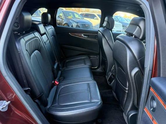 LINCOLN MKX 2016 2LMTJ8LP5GBL80026 image LINCOLN MKX 2016 2LMTJ8LP5GBL80026 image