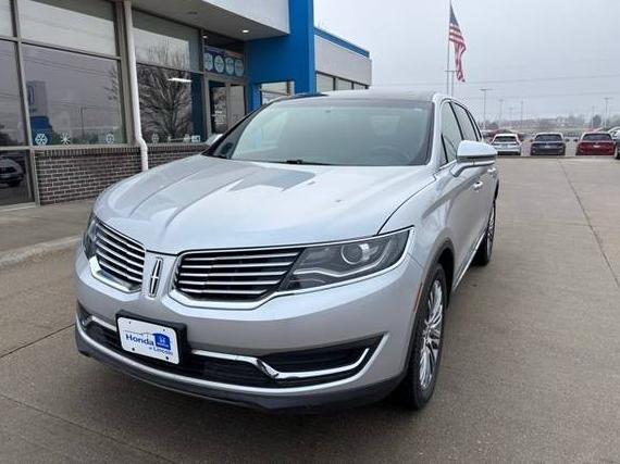 LINCOLN MKX 2018 2LMPJ8LR4JBL12519 image LINCOLN MKX 2018 2LMPJ8LR4JBL12519 image