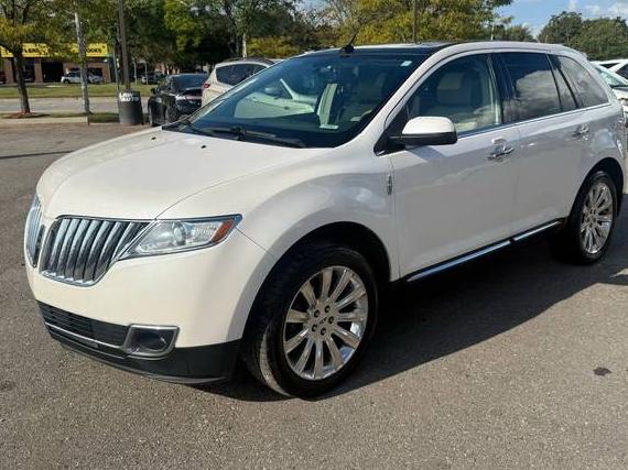 LINCOLN MKX 2011 2LMDJ8JK5BBJ28586 image LINCOLN MKX 2011 2LMDJ8JK5BBJ28586 image