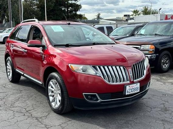 LINCOLN MKX 2013 2LMDJ6JK0DBL18125 image LINCOLN MKX 2013 2LMDJ6JK0DBL18125 image