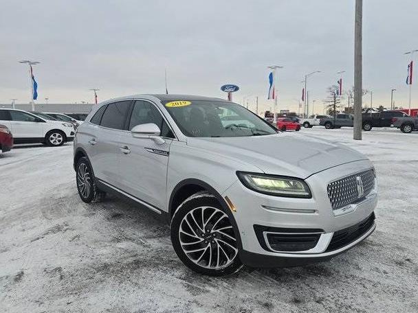 LINCOLN NAUTILUS 2019 2LMPJ8LP3KBL47195 image