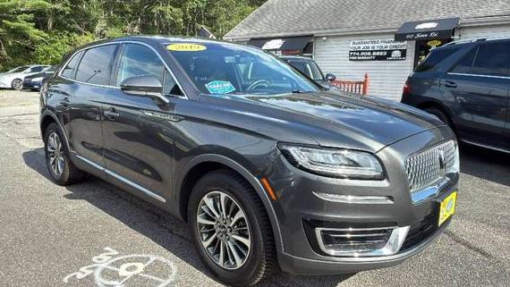LINCOLN NAUTILUS 2019 2LMPJ8K90KBL18997 image