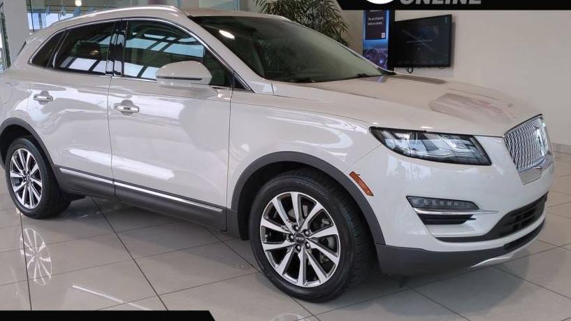 LINCOLN MKC 2019 5LMCJ3C99KUL00467 image