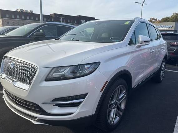 LINCOLN MKC 2019 5LMCJ3D96KUL45137 image LINCOLN MKC 2019 5LMCJ3D96KUL45137 image