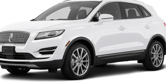 LINCOLN MKC 2019 5LMCJ3D90KUL07290 image