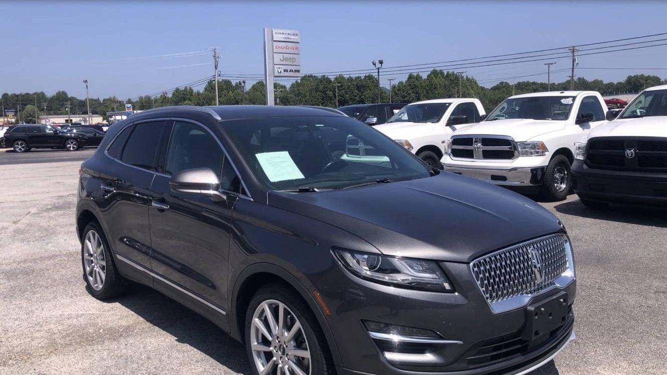 LINCOLN MKC 2019 5LMCJ3C98KUL03831 image