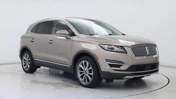 LINCOLN MKC 2019 5LMCJ2D96KUL11886 image