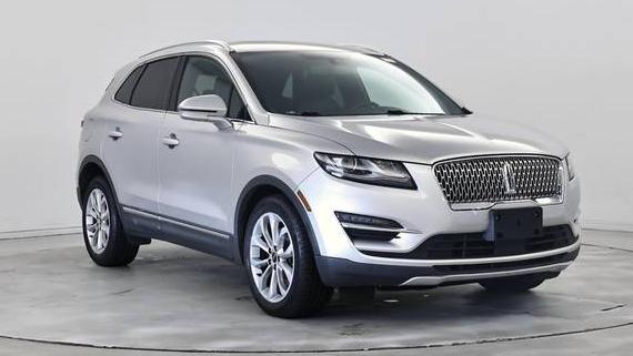 LINCOLN MKC 2019 5LMCJ2C94KUL30390 image