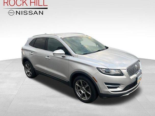 LINCOLN MKC 2019 5LMCJ1D90KUL52900 image