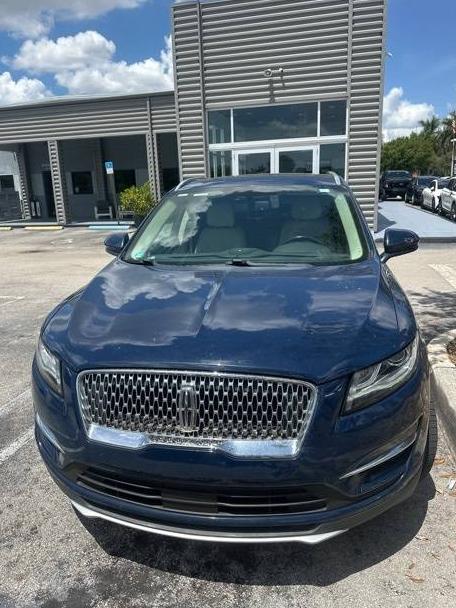 LINCOLN MKC 2019 5LMCJ3C93KUL43587 image
