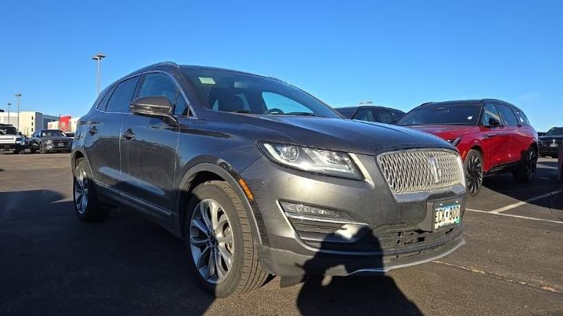 LINCOLN MKC 2019 5LMCJ2D9XKUL17030 image