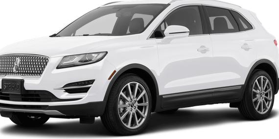 LINCOLN MKC 2019 5LMCJ3D91KUL22672 image