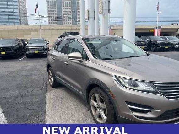 LINCOLN MKC 2018 5LMCJ1C90JUL18357 image