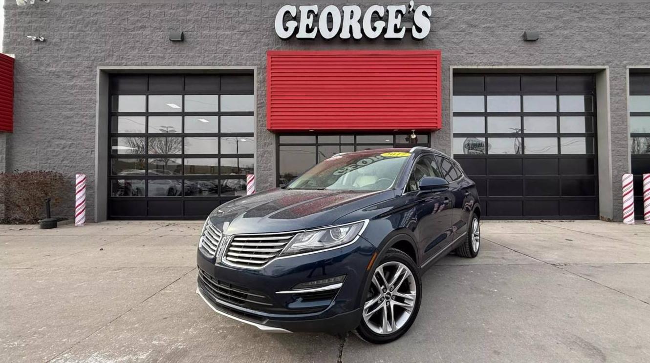 LINCOLN MKC 2017 5LMCJ3D95HUL55764 image