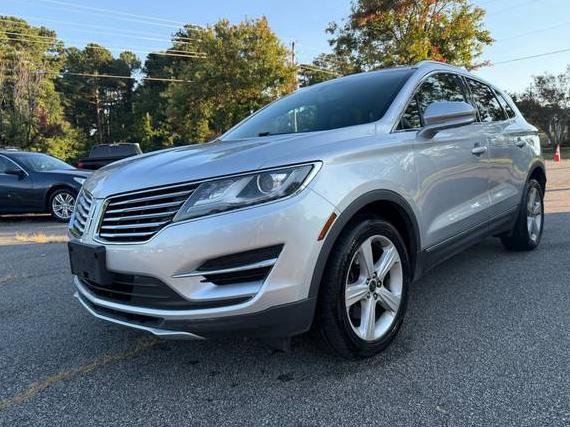 LINCOLN MKC 2017 5LMCJ1D92HUL27215 image LINCOLN MKC 2017 5LMCJ1D92HUL27215 image
