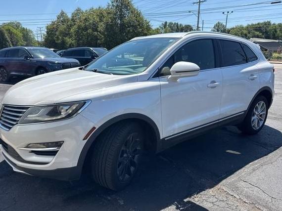 LINCOLN MKC 2015 5LMCJ1A93FUJ32256 image