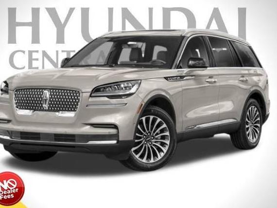 LINCOLN AVIATOR 2023 5LM5J7WC6PGL09978 image