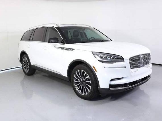 LINCOLN AVIATOR 2023 5LM5J7XC2PGL23990 image