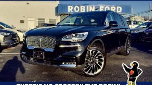 LINCOLN AVIATOR 2023 5LM5J7XC4PGL06432 image