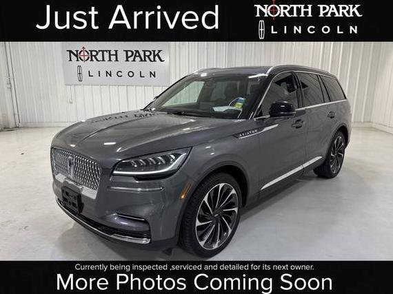 LINCOLN AVIATOR 2023 5LM5J7XC7PGL10118 image