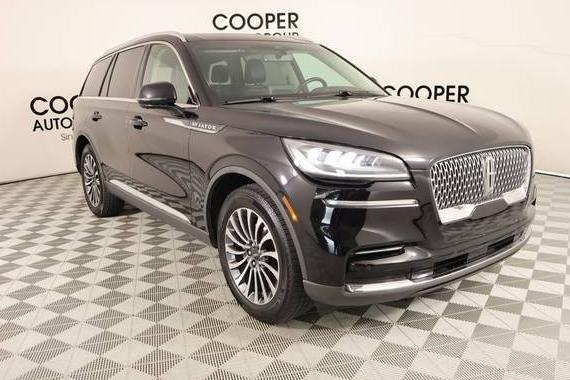 LINCOLN AVIATOR 2023 5LM5J7XC4PGL21318 image