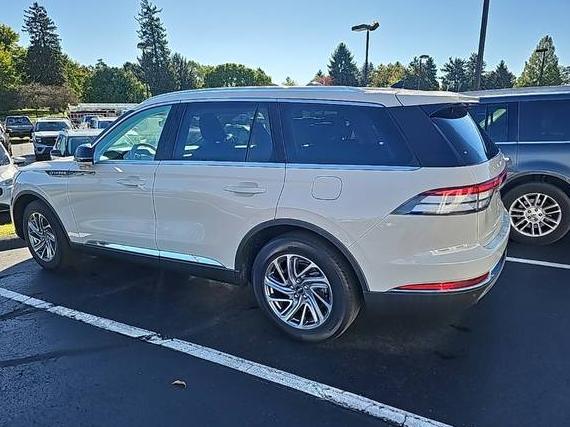 LINCOLN AVIATOR 2023 5LM5J6WC8PGL22595 image LINCOLN AVIATOR 2023 5LM5J6WC8PGL22595 image