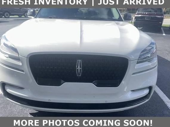 LINCOLN AVIATOR 2023 5LM5J7WC6PGL14758 image
