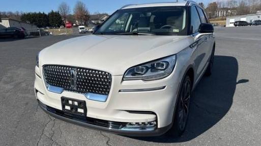 LINCOLN AVIATOR 2023 5LM5J7XC2PGL32043 image