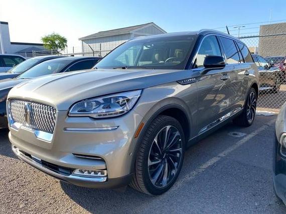 LINCOLN AVIATOR 2023 5LM5J7XC4PGL06379 image
