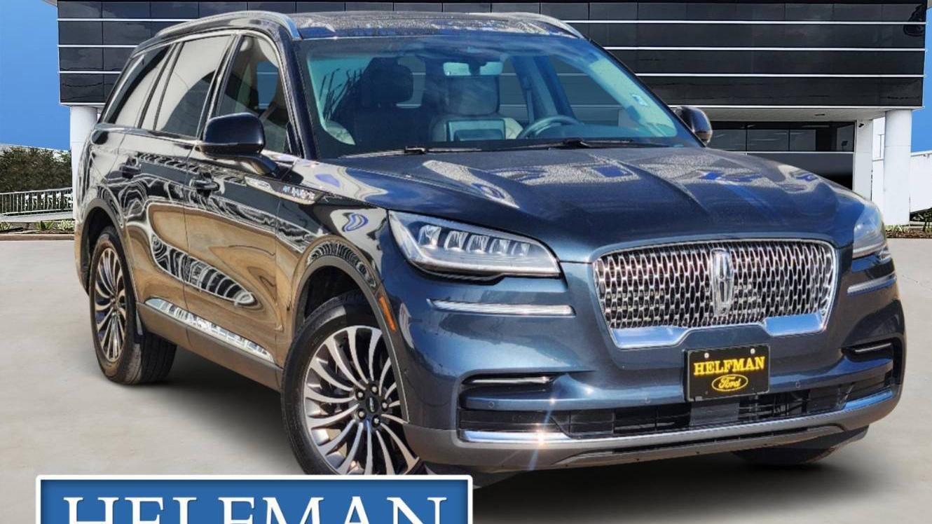 LINCOLN AVIATOR 2023 5LM5J7XC2PGL30065 image