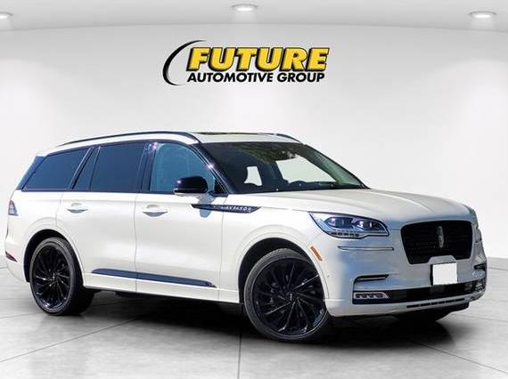 LINCOLN AVIATOR 2023 5LM5J7XC0PGL25043 image