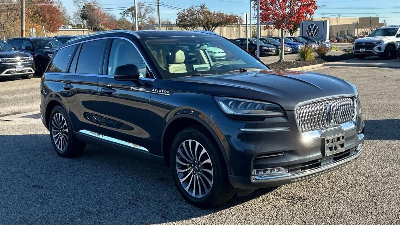 LINCOLN AVIATOR 2021 5LM5J7XC4MGL01971 image