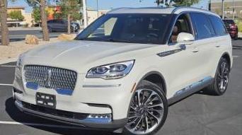 LINCOLN AVIATOR 2021 5LM5J7XC5MGL05835 image