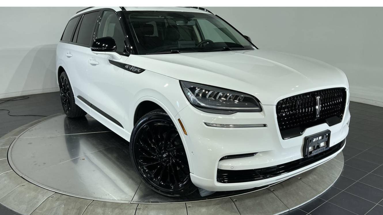 LINCOLN AVIATOR 2024 5LM5J7XC2RGL10272 image