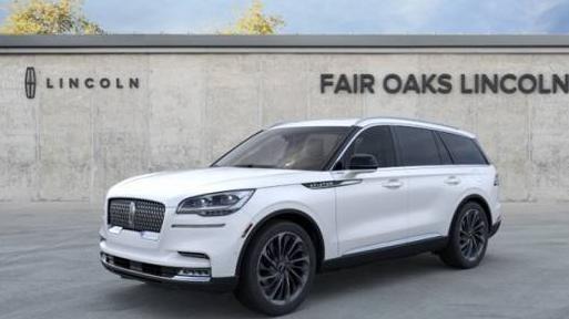 LINCOLN AVIATOR 2024 5LM5J7XC7RGL02300 image
