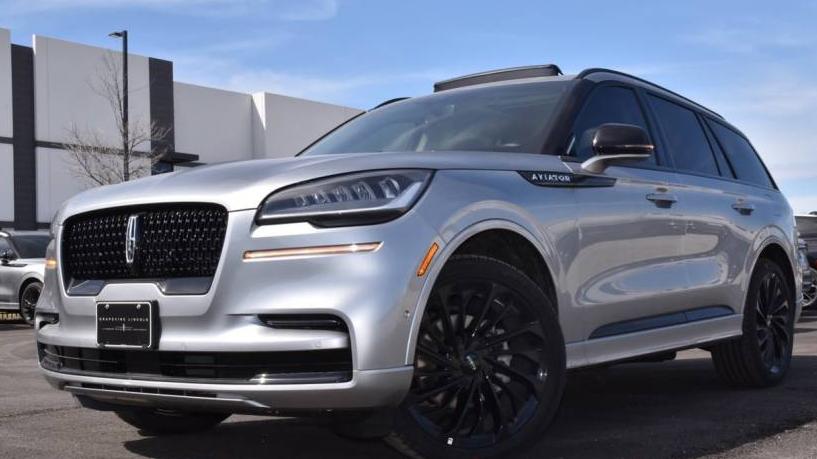 LINCOLN AVIATOR 2024 5LM5J7XC9RGL00712 image