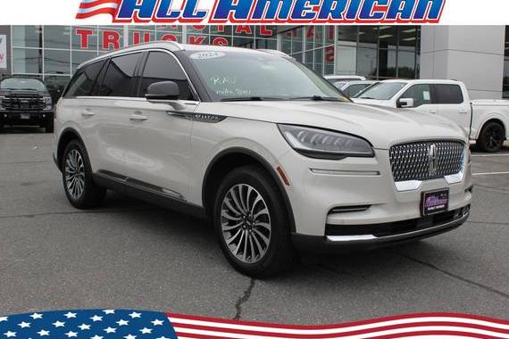 LINCOLN AVIATOR 2024 5LM5J7XC4RGL01587 image