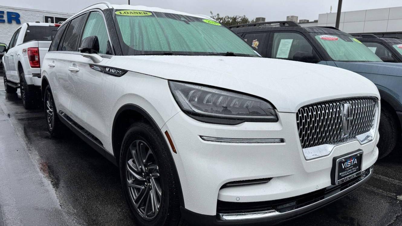 LINCOLN AVIATOR 2024 5LM5J6WC5RGL02047 image