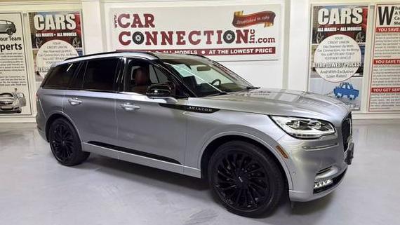 LINCOLN AVIATOR 2024 5LM5J7WC9RGL03109 image