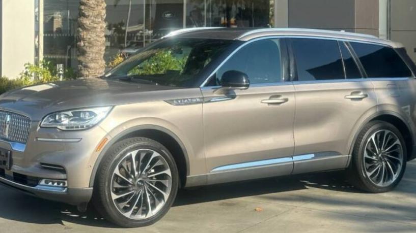 LINCOLN AVIATOR 2020 5LM5J7XC0LGL20774 image