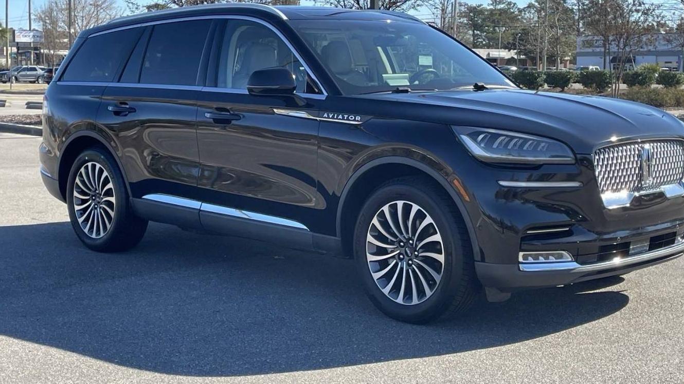 LINCOLN AVIATOR 2020 5LM5J7XC4LGL26528 image