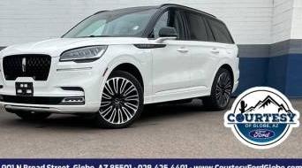 LINCOLN AVIATOR 2020 5LMYJ8XY5LGL35561 image