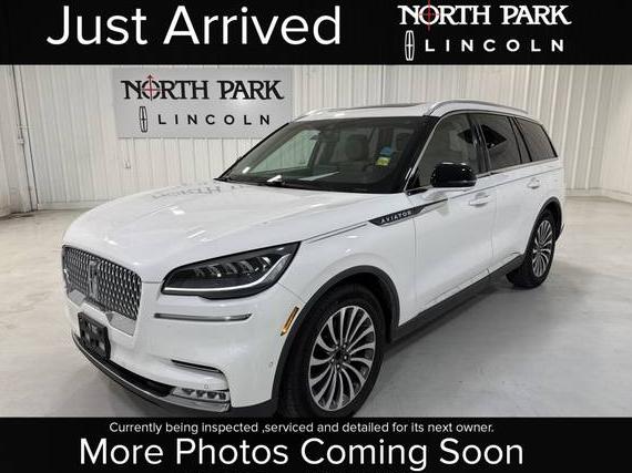 LINCOLN AVIATOR 2020 5LM5J7WC3LGL35898 image