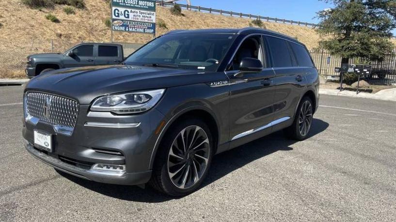 LINCOLN AVIATOR 2020 5LM5J7XC3LGL14242 image